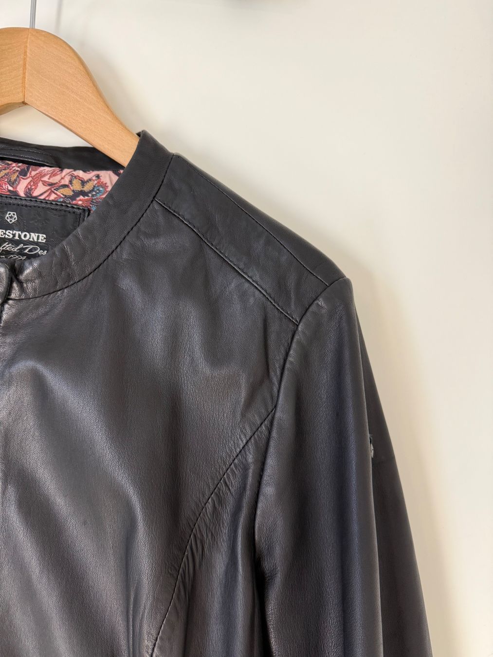 Jacken: Milestone Lederjacke Damen Gr. 42 - Lammleder – Gebraucht aus Frauenfeld von LIL_NA 4
