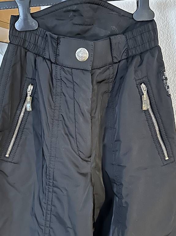 Pantaloni: Letzte Chance: coole Skihose S – Usato da Therwil venduto da jas_vpt8 1