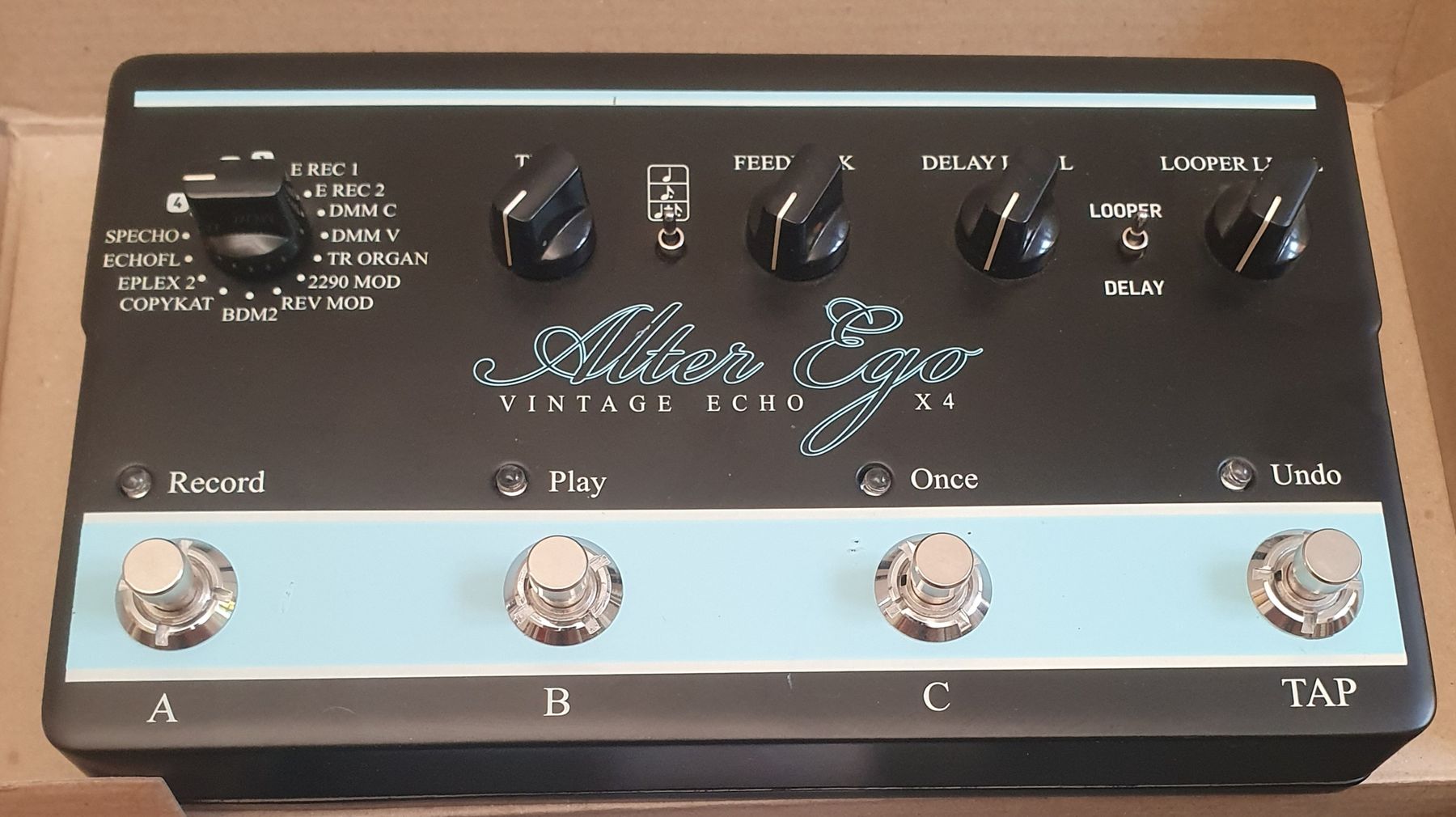 Electro-Harmonix Musikinstrumente: ELECTRO HARMONIX ALTER EGO X4 – Gebraucht aus Pfäffikon ZH von edwinstarr1