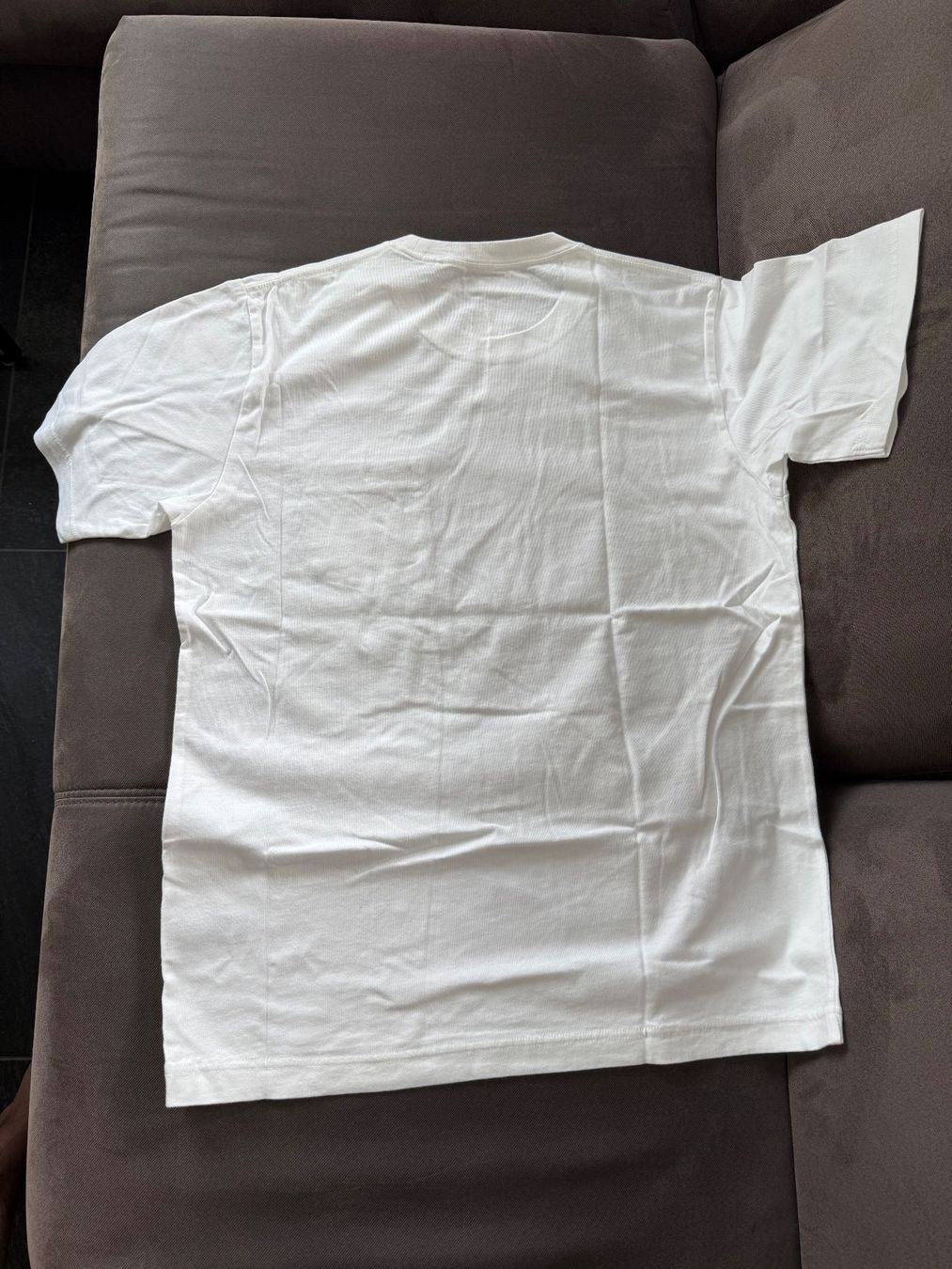 Uniqlo T-shirt: UNIQLO MINIONS "CHECKERBOARD POCKET" WHITE TEE MEDIUM – Usato da Stadel venduto da silentjelly 1