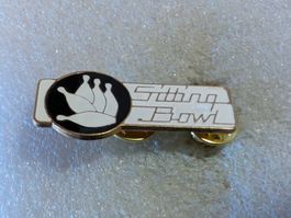 Ansteckpin 5: Sitting Bowl