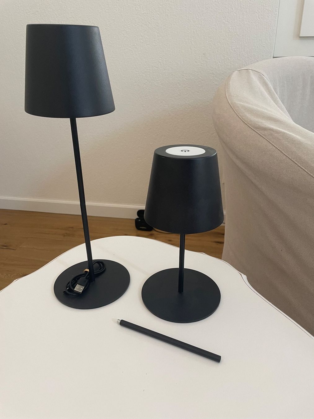 Lampade: Tischlampe von Ladi, – Usato da Lostorf venduto da Mugi_82