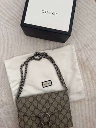 GUCCI Dionysus Brieftasche mit Kettenriemen