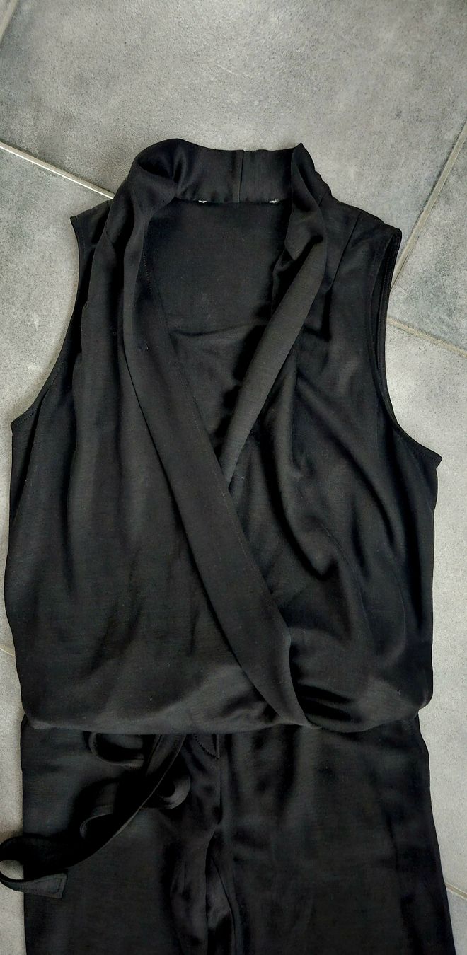 Tute: Hochwertiger Jumpsuit – Usato da Dübendorf venduto da mutti66 1