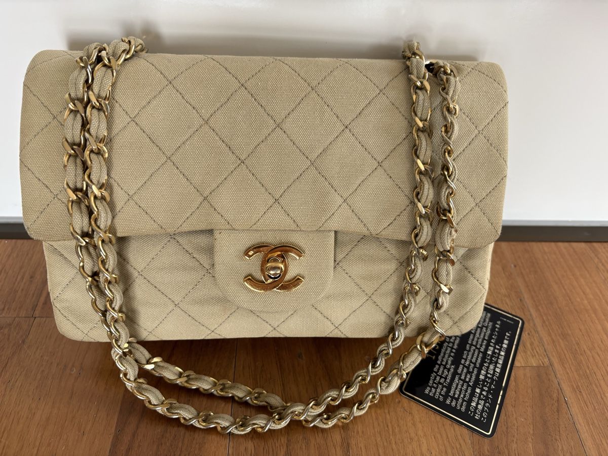 Chanel Taschen für Damen: Vintage Chanel Double Flap small  – Gebraucht aus Salenstein von Stella0805