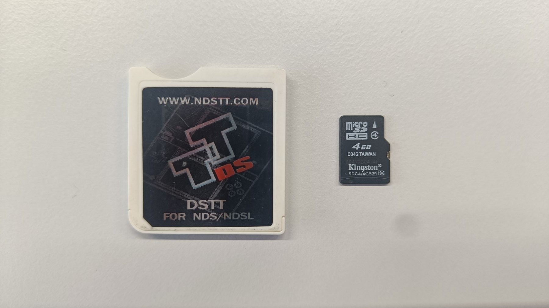 Nintendo Spiele: Nintendo DS - NDS TT Flash Card – Gebraucht aus Lyss von