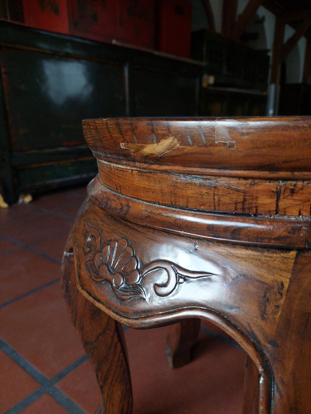 Hocker: Runder Holzhocker – Neu (gemäss Beschreibung) aus Cham von mjg1901 2