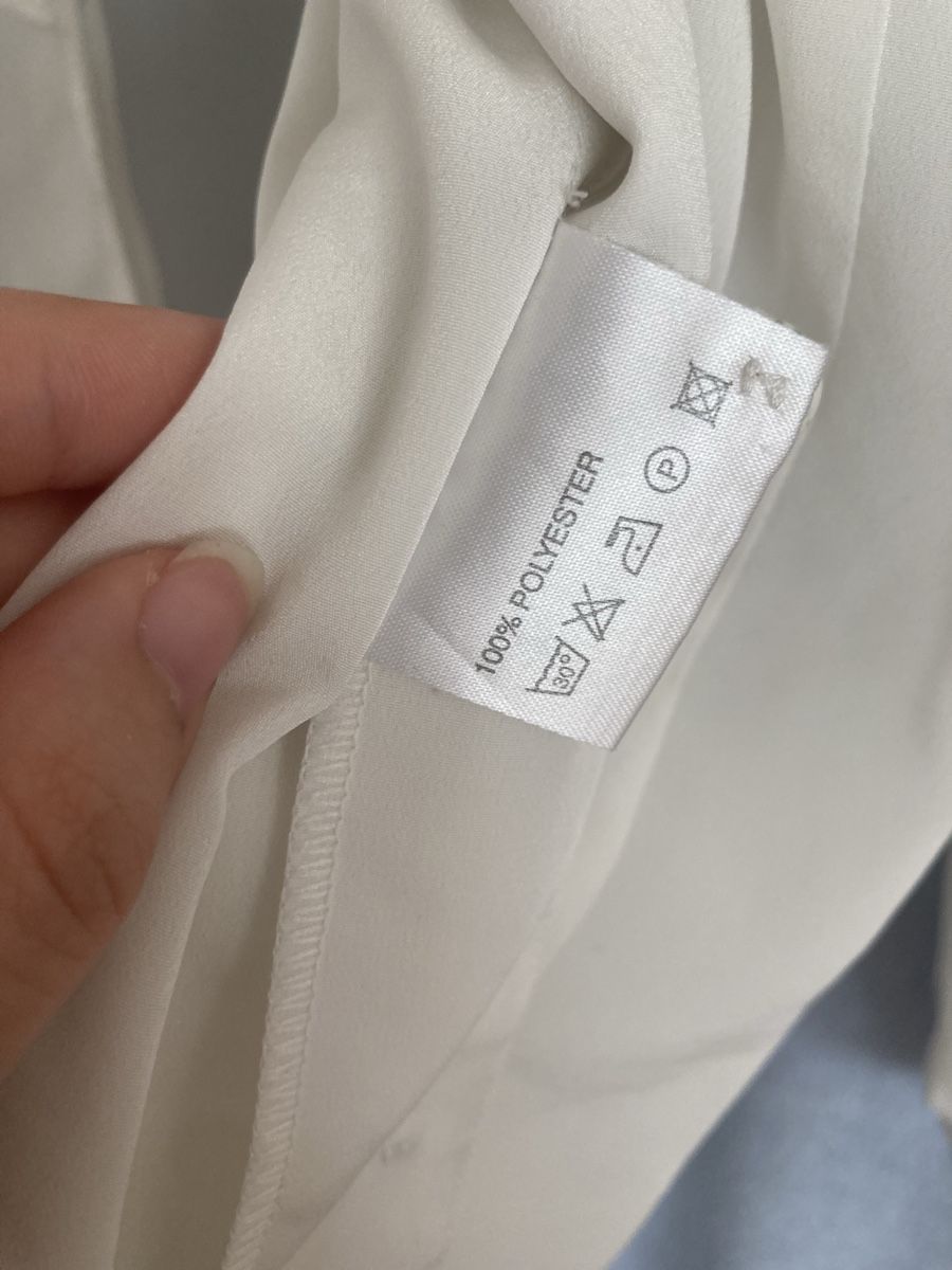 Camicette: Bluse oversized  – Usato da Wädenswil venduto da Minou_ql76 3