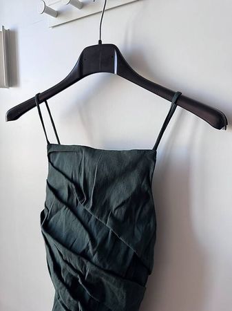 Zara Midikleid Satin-Look Dunkelgrün Gr. XS (NEU)