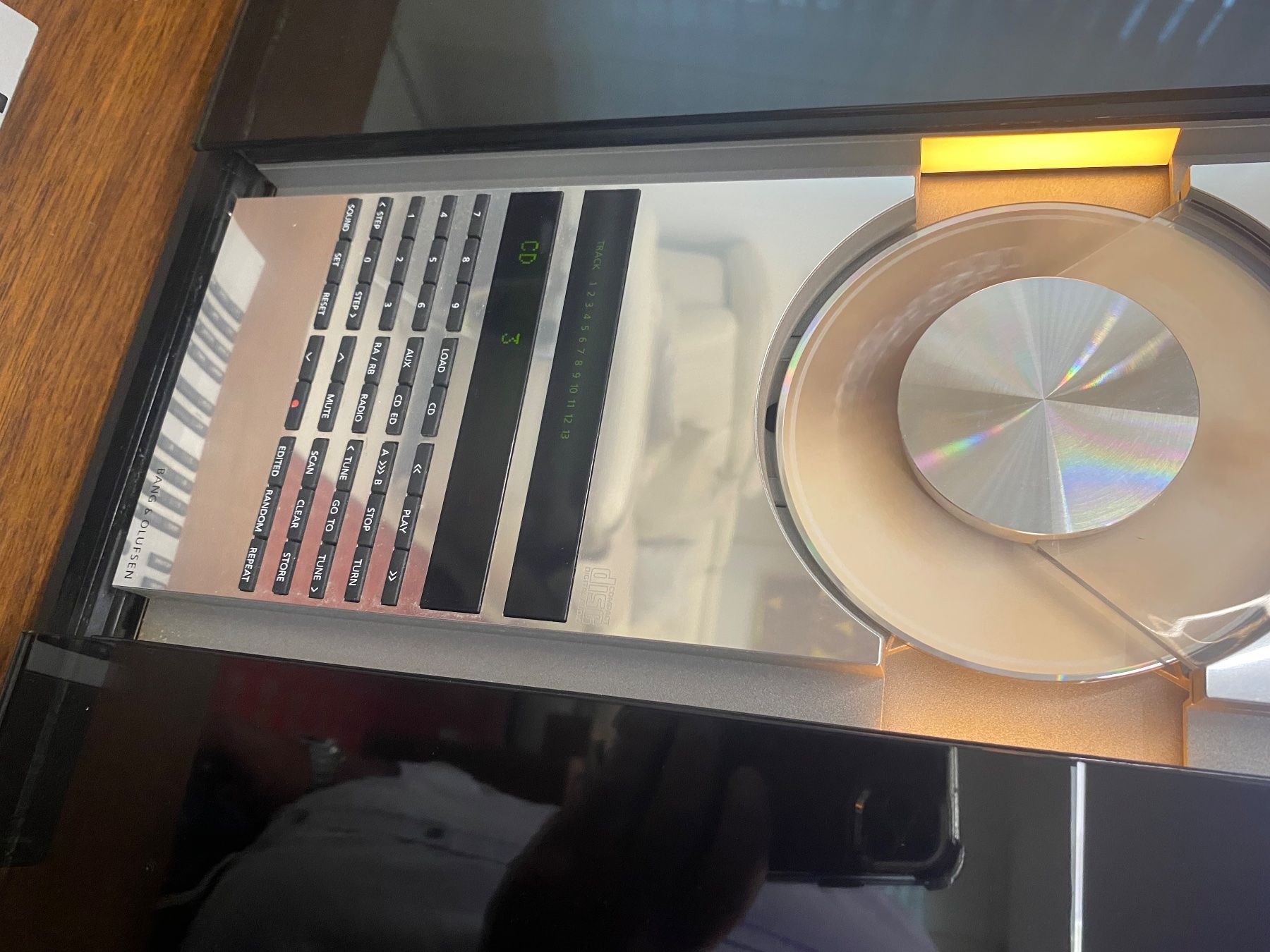 Bang & Olufsen Sistemi audio & multimediali: B&O BeoCenter 2300 mit Beolab 2500 – Usato da Buchs Ag venduto da slj_hbb7 5