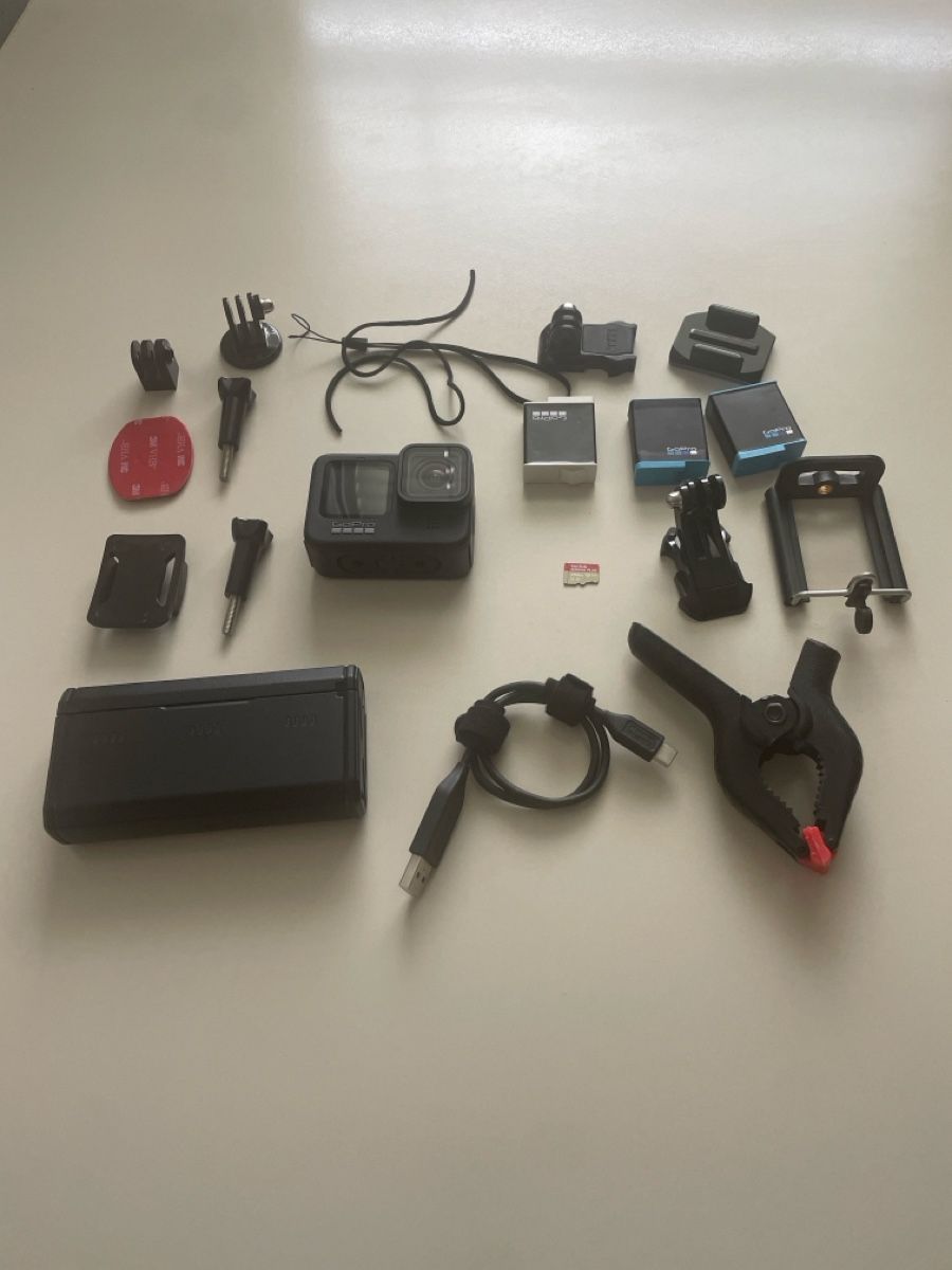 Gopro Action Cam: GoPro & Micro SD card – Usato da Uvrier venduto da SzyK47