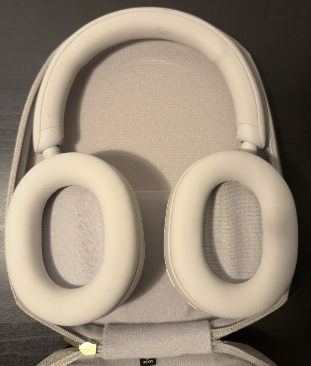 Sony Cuffie: Sony wh-1000xm5 – Usato da Zürich venduto da AleLuca99 1