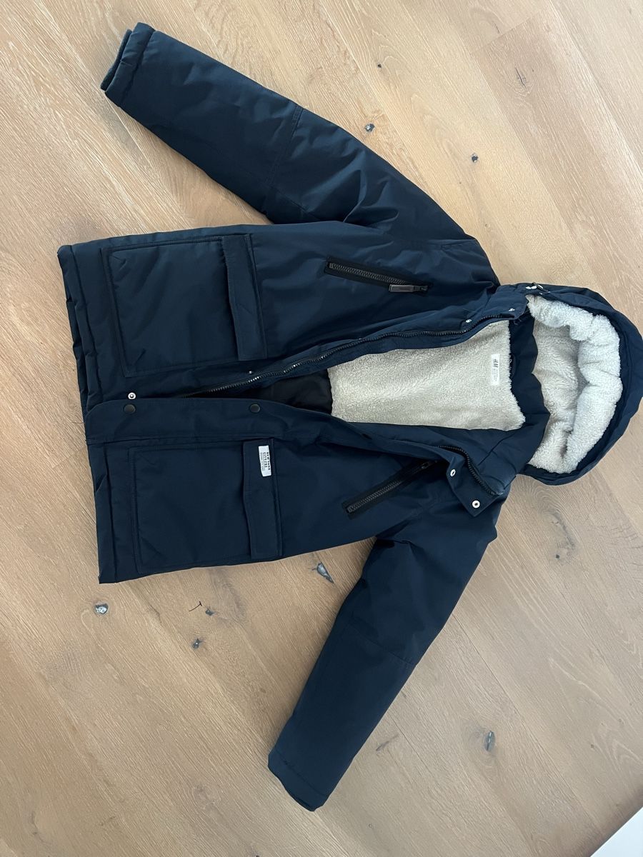 H&M Jacken & Mäntel: Winterjacke von H&M Gr.152 – Gebraucht aus Rupperswil von Chilly02 1
