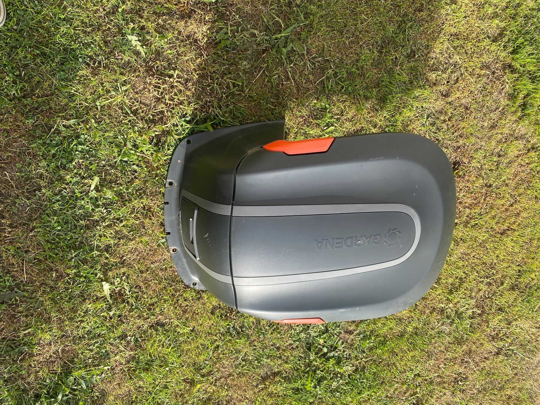 Husqvarna Rasenmäher: Mähroboter Abdeckung gebraucht Gardena – Gebraucht aus Olten von coucou477 2