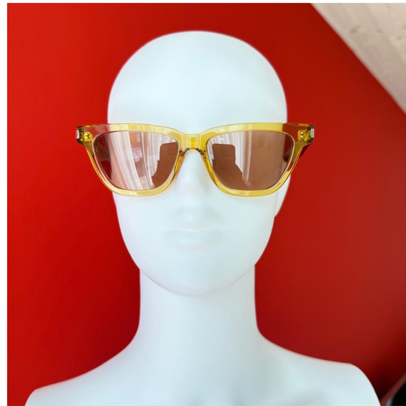 Saint Laurent Brillen & Gläser: Yves Saint Laurent Sonnenbrille – Gebraucht aus Oberarth von SSS. 1