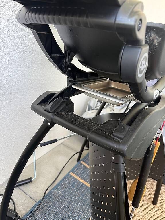 Weber Griglie: Weber Q1400 Elektrogrill – Usato da Hunzenschwil venduto da Max10 3