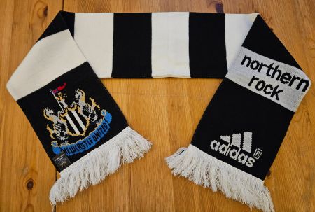 Newcastle United Northern Rock adidas Fan-Schal Fussball Pub