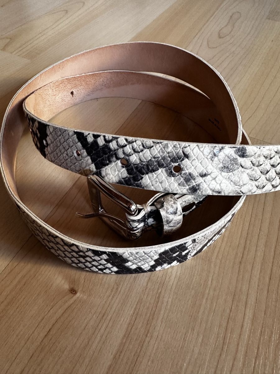 Navyboot Gürtel: Ceinture NAVYBOOT en cuir véritable effet python – taille 85 – Gebraucht aus Villeneuve VD von tat_9fhl 1