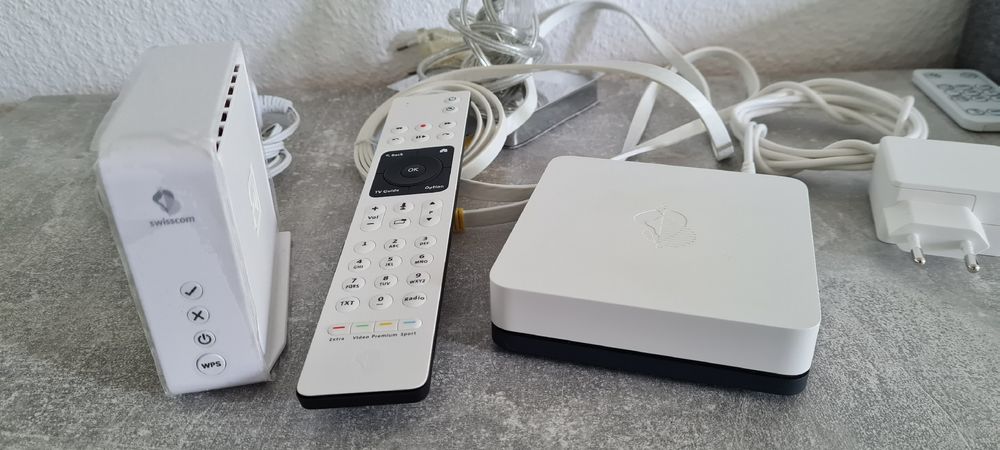 Quickline TV-Set mit Zubehör | Kaufen auf Ricardo