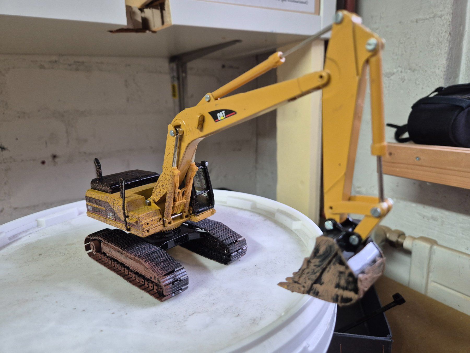 Caterpillar Kit di modellismo & Modellini statici: CATERPILLAR 345 B – Usato da Moutier venduto da cat365 3