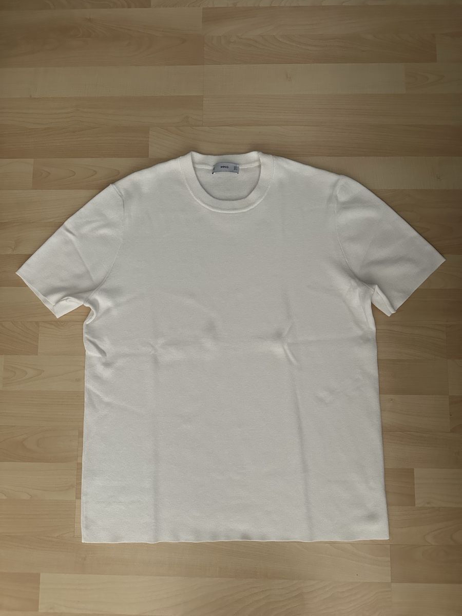 Mango T-shirt: Mango T-Shirt Basic Off White – Nuovo (secondo la descrizione) da Chur venduto da dajan.17 1