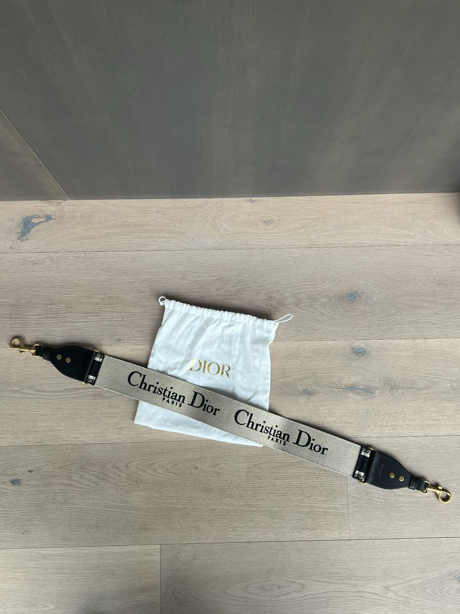 Dior Altro in  Abbigliamento & Accessori: Dior Shoulder Strap with Ring in Canvas - Black – Nuovo e nell'imballaggio originale da Kilchberg ZH venduto da ellie. 2