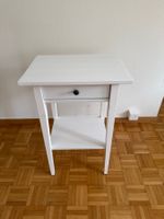 Nachttisch weiss mit Schublade