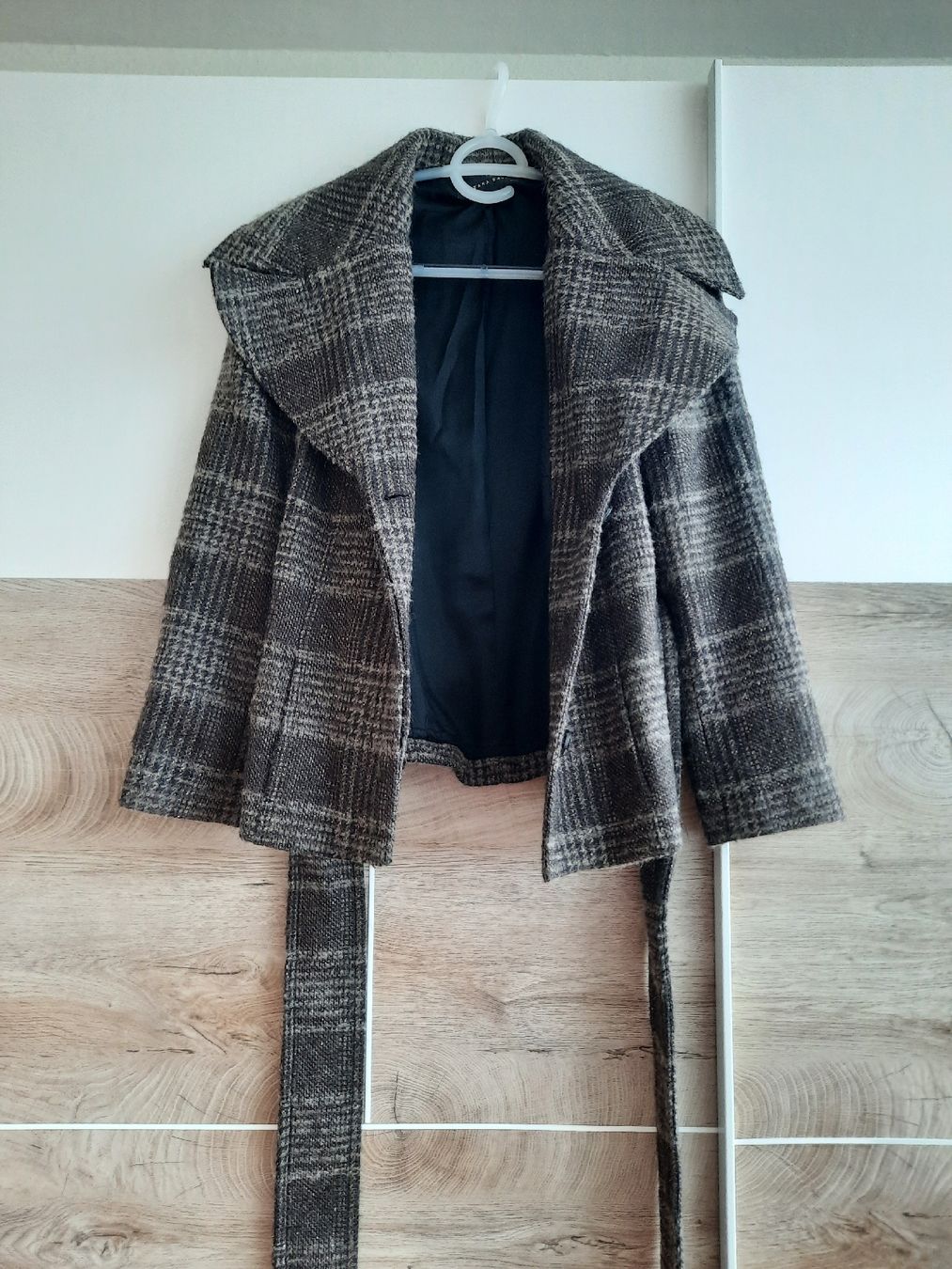 Zara Giacche: veste mi-saison – Usato da Le Lignon venduto da Indians88 1