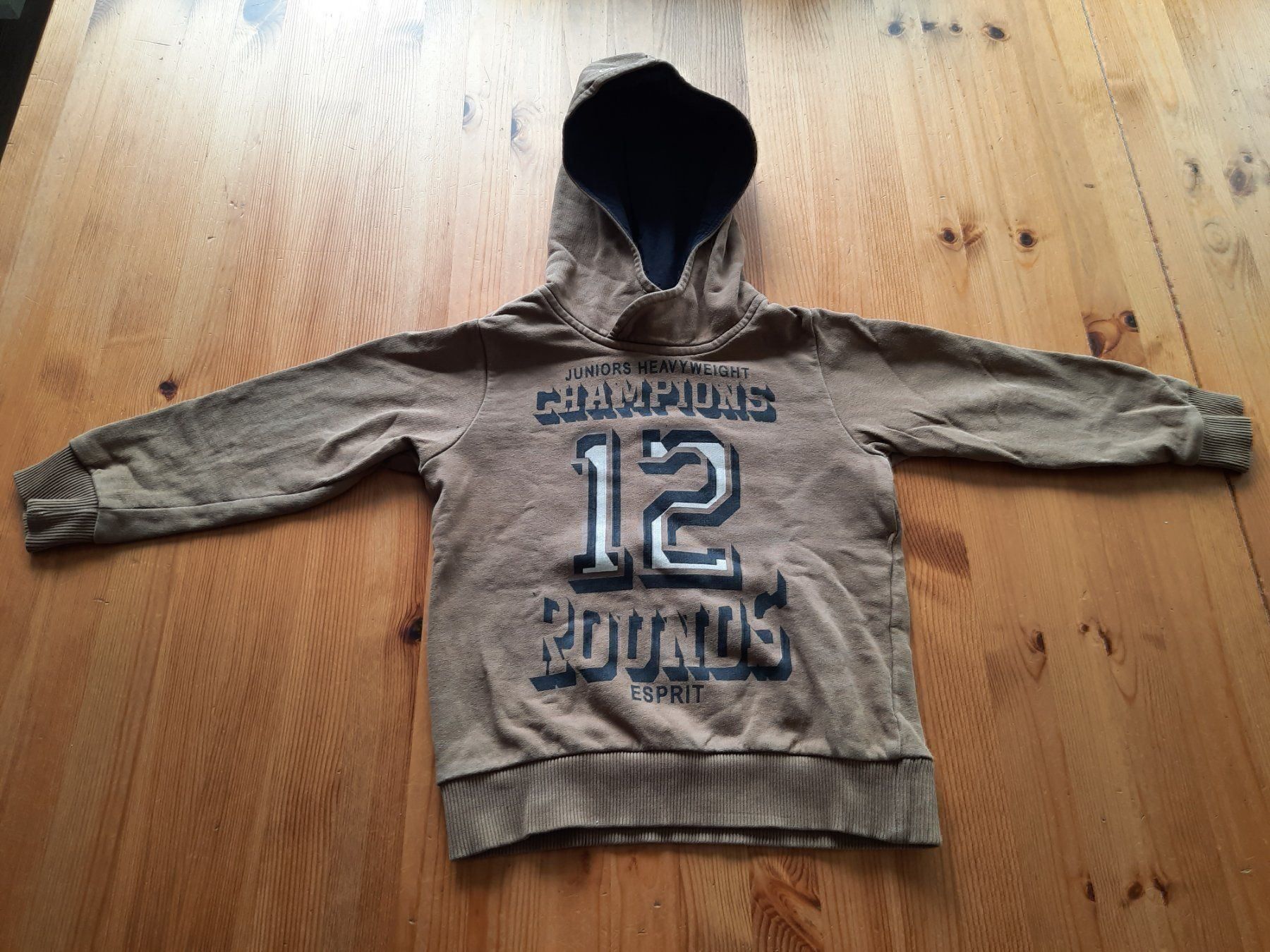 Lotti & Set di vestiti: 5-teiliges Kleiderpäckli Grösse 98 – Usato da Aesch BL venduto da ChezToKa 4
