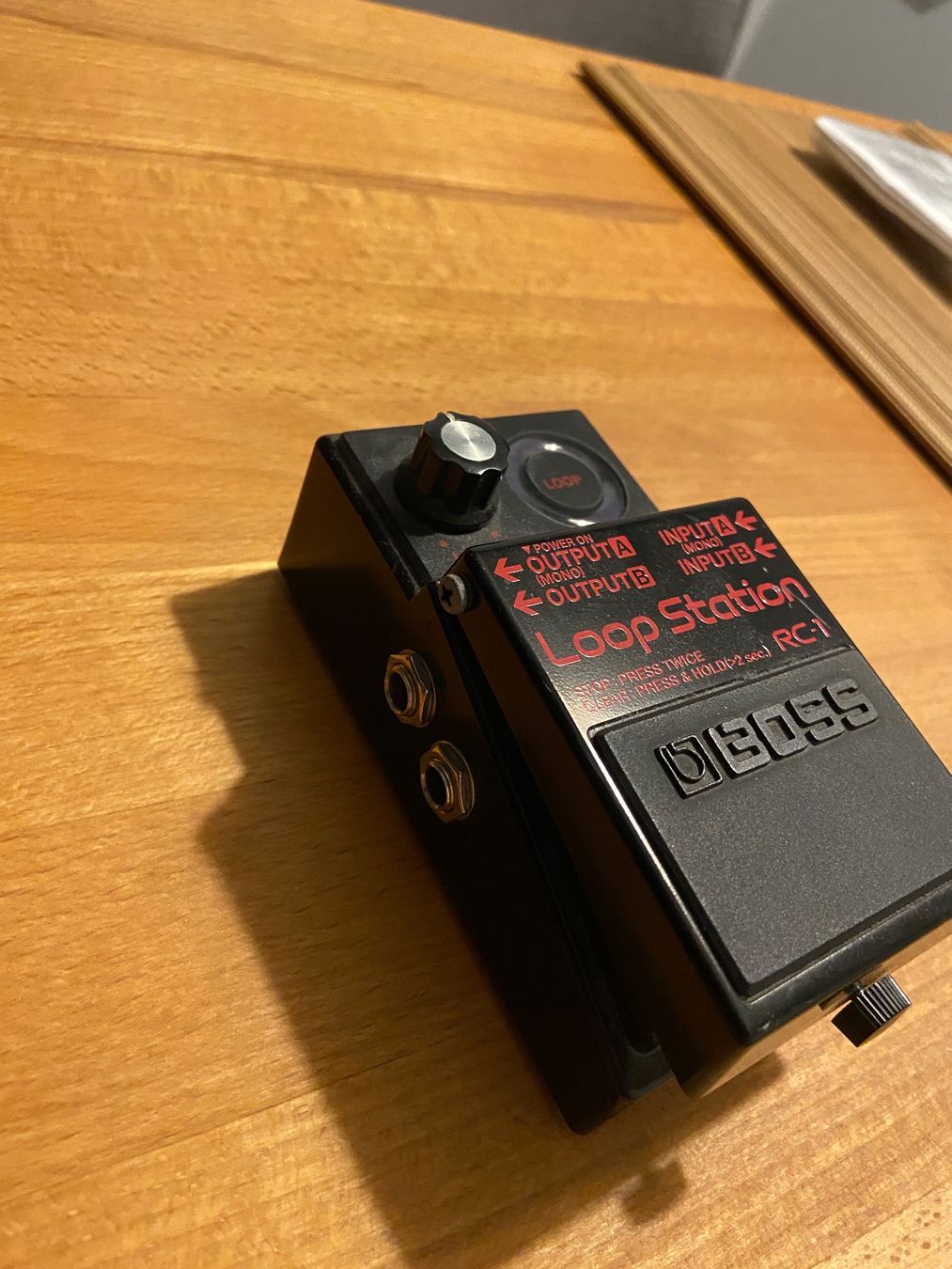 Boss Aufnahmegeräte: Loop Pedal with special power adaptor and two cables – Gebraucht aus Zürich von tht_p8br 2