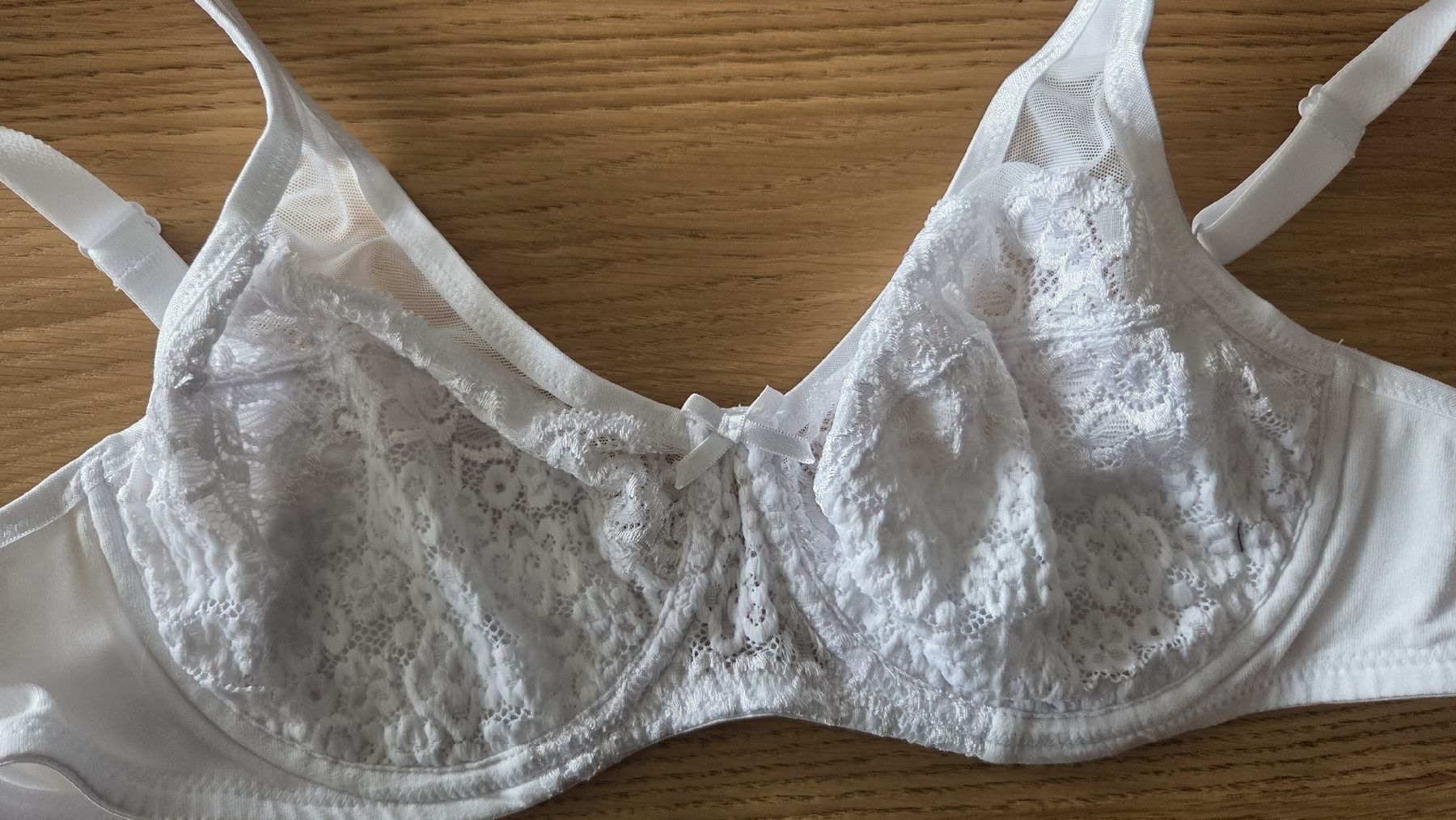 Autres dessous: Soutien-gorge lot 3 – Neuf (Voir description) à Le Pâquier-Montbarry par Gruyere77 1