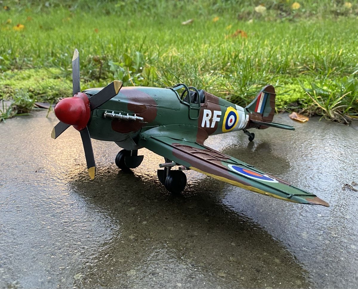 Kit di modellismo & Modellini statici: Spitfire MK IX TD314 aus Blech – Nuovo (secondo la descrizione) da Langendorf venduto da Blechfahrzeuge 3