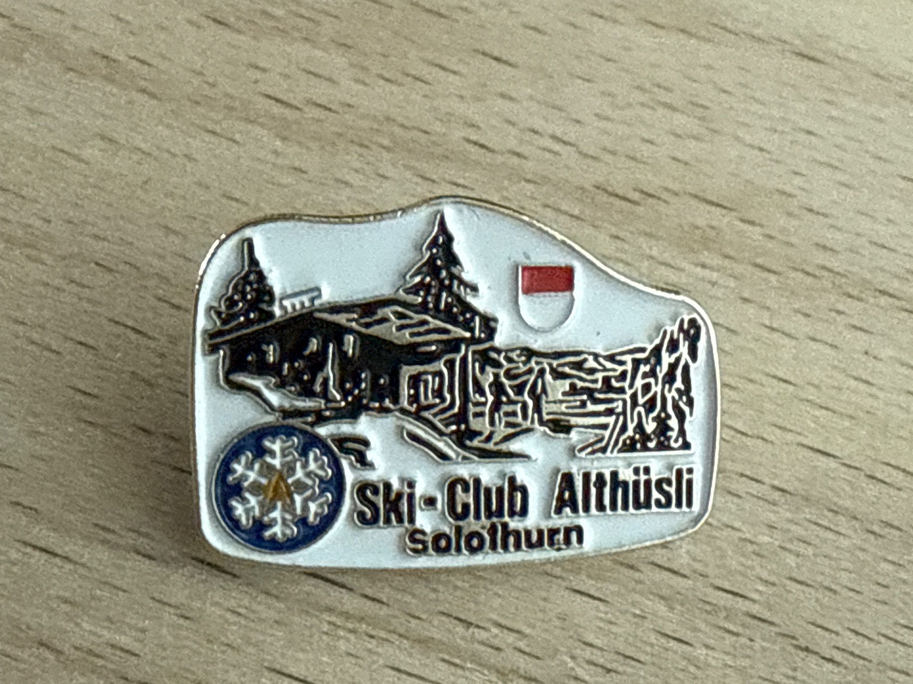 Placchette & Badge: Pin Ski-Club Althüsli Solothurn – Usato da Glattbrugg venduto da Schweigmatt