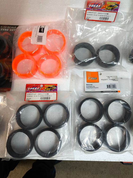 RC Kits de montage: RC Drift Komplet-Reifen-Set 1:10 – Neuf (Voir description) à Lenzburg par Moeli02 1