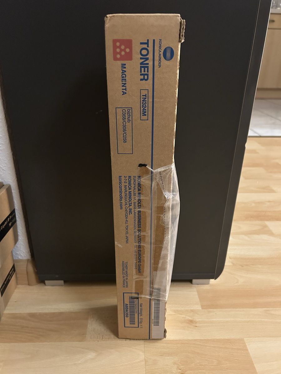 Toner Original Konica Minolta TN324M / TN324AM - Couleur Rouge - Neuf Scellé, Référence A8DA35G