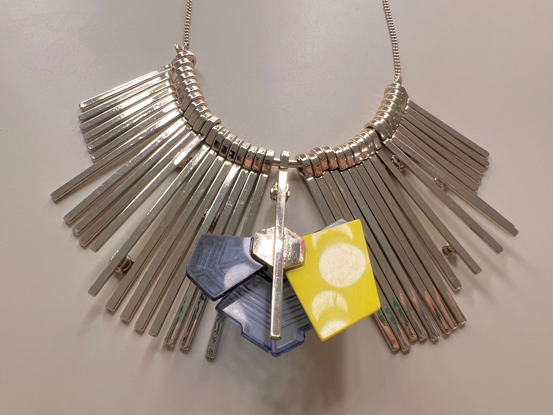 Catenine: Other Stories metal necklace – Nuovo (secondo la descrizione) da Genève venduto da Ballpencase 4