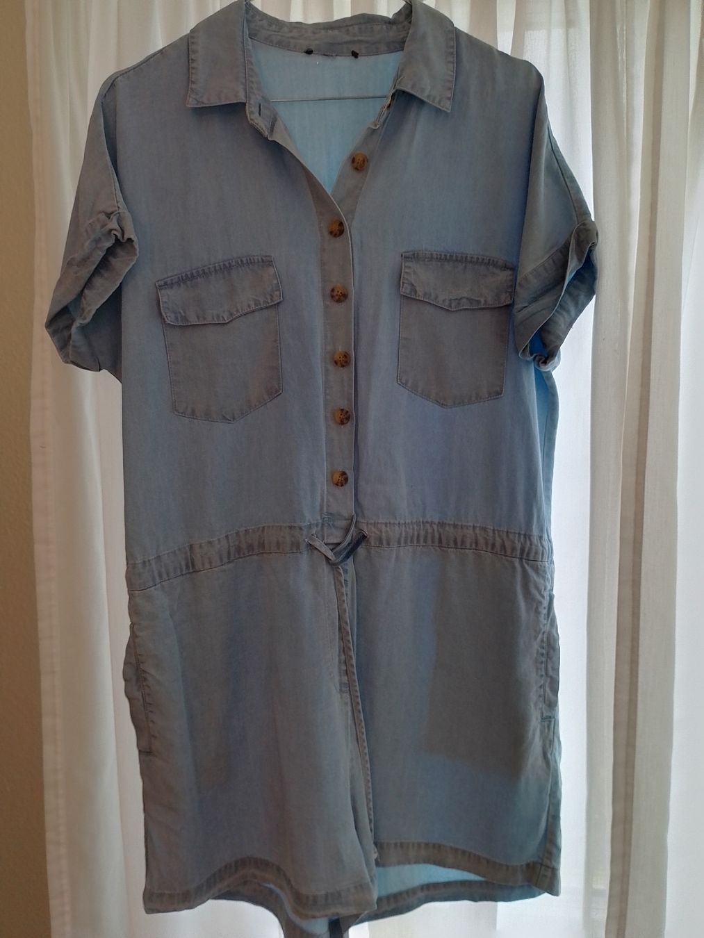 Lotti di vestiti: Kleid und Jumpsuit Gr.M – Usato da Luzern venduto da GoSecond 3