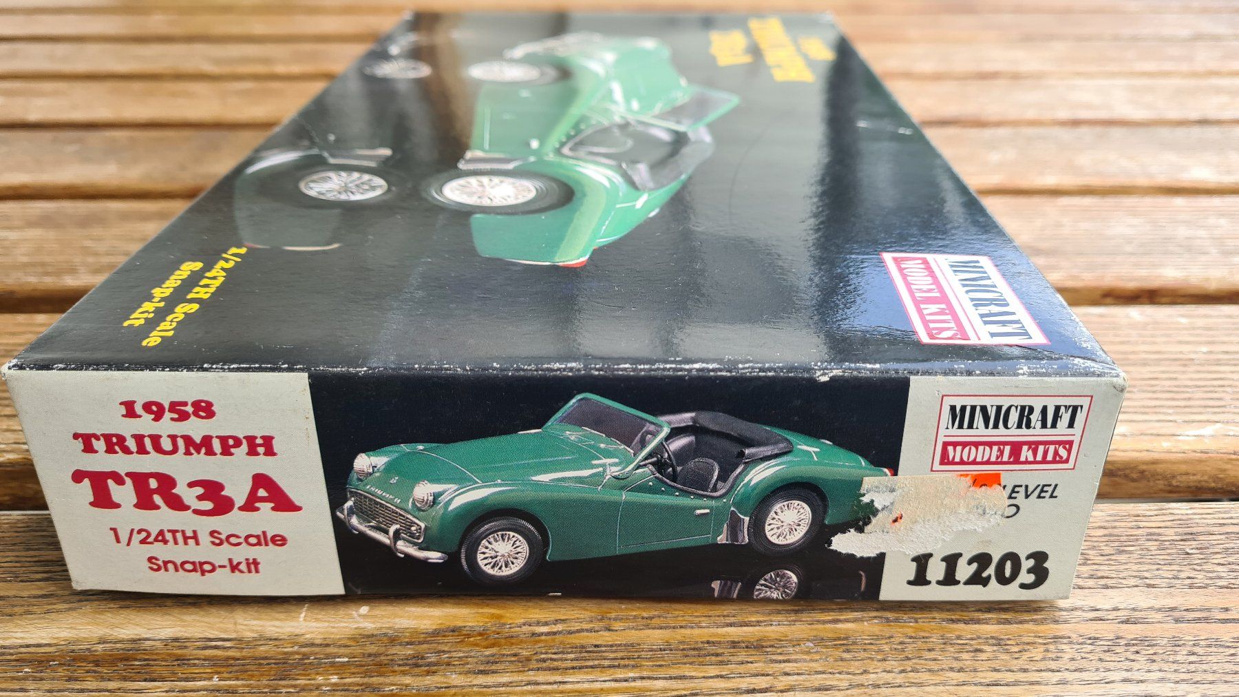 Triumph Modellini d'auto: MINICRAFT TRIUMPH TR-3A – Usato da Basel venduto da Solarbebop 5