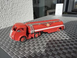 Öltanker Esso - Dinky Toys - aus 60er Jahren