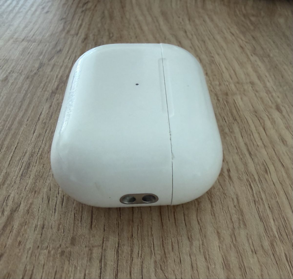 Apple Coques & Protection écran: Apple Air Pods Pro 2Gen Case  – D'occasion à Füllinsdorf par hae_gt9l 3