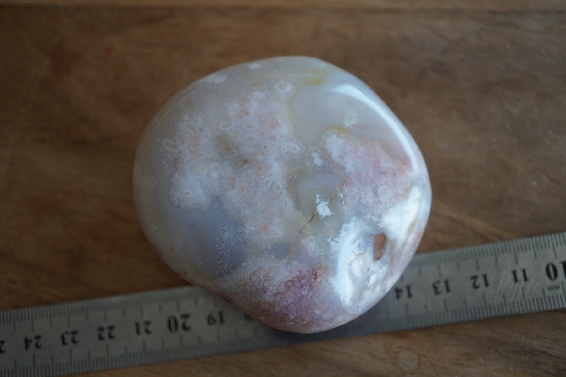 Minerali & Pietre curative: Chalcedon Achat Jumbo Trommelstein  8cm x 7cm – Nuovo e nell'imballaggio originale da Eschenbach SG venduto da topstone 7