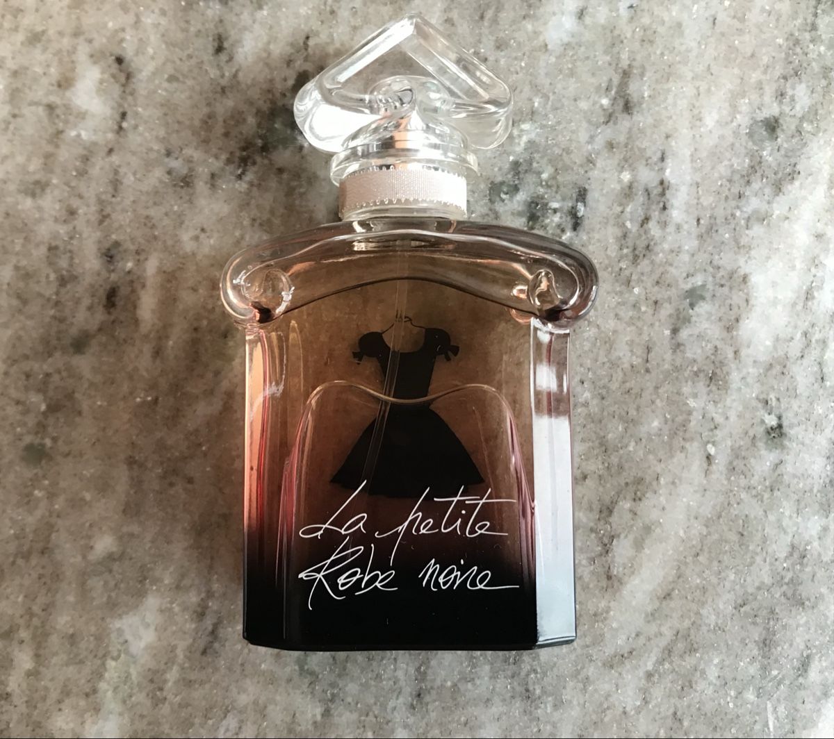 Guerlain Profumi & Eau de Toilette: Guerlain | La petite Robe noire 50ml – Nuovo (secondo la descrizione) da Wiedlisbach venduto da Blueberry.6 1