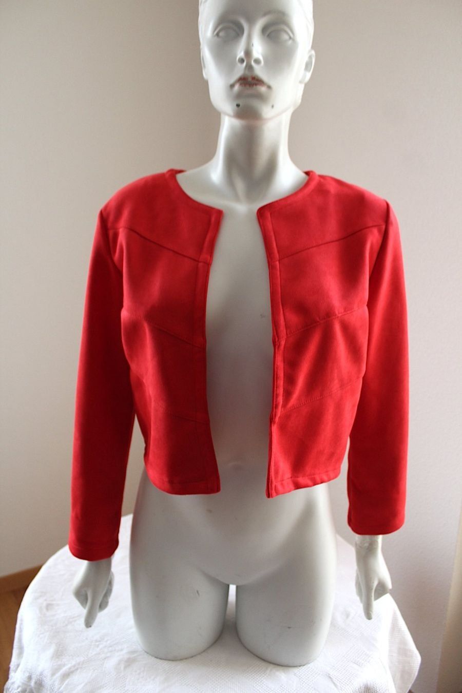 Bolero: Oberteil , New Collection verm. M – Usato da Locarno venduto da madame-tus-sauds