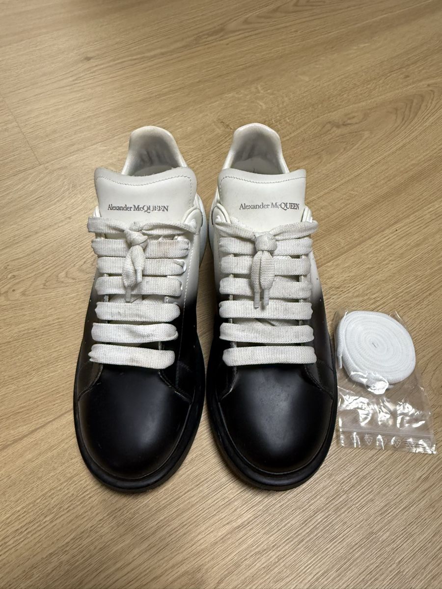 Alexander Mcqueen Scarpe da uomo: Alexander McQueen – Usato da Echandens venduto da Milos.24 1