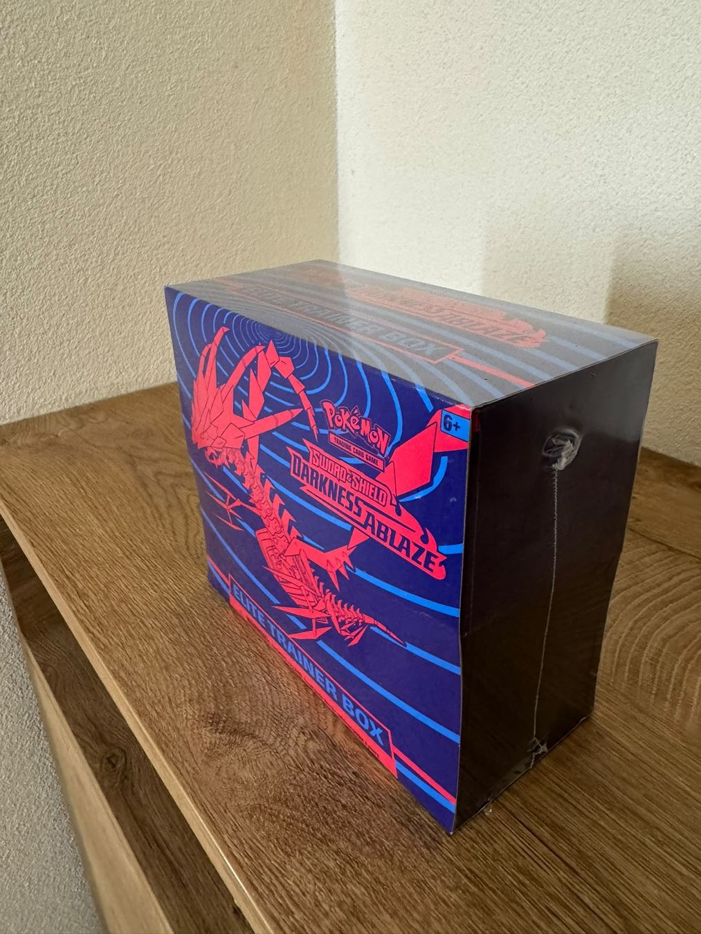 Pokémon Cartes à collectionner: Pokemon Darkness Ablaze ETB Englisch Sealed  – Neuf avec emballage d'origine à Matzingen par Poke.Baer 1