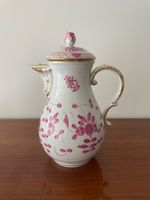 Schöne Meissen Kaffeekanne „Indisch Purpur“ mit Rosengriff