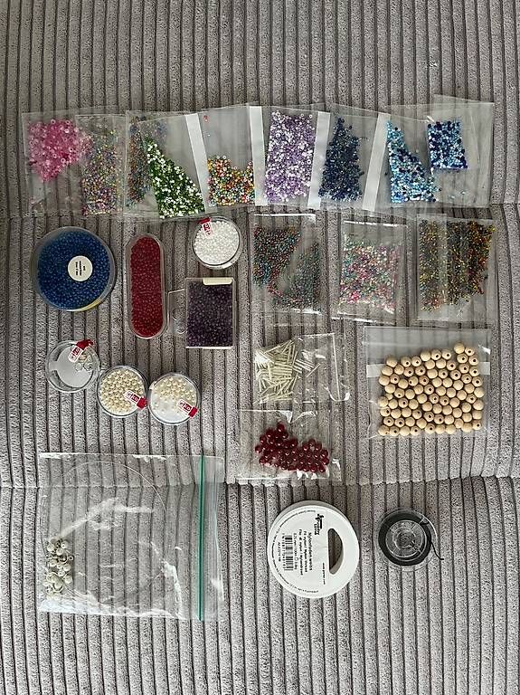 Perle (finte): Grosses Perlen-Set für Schmuck & Basteln – Usato da Vaduz venduto da asc_mwh5