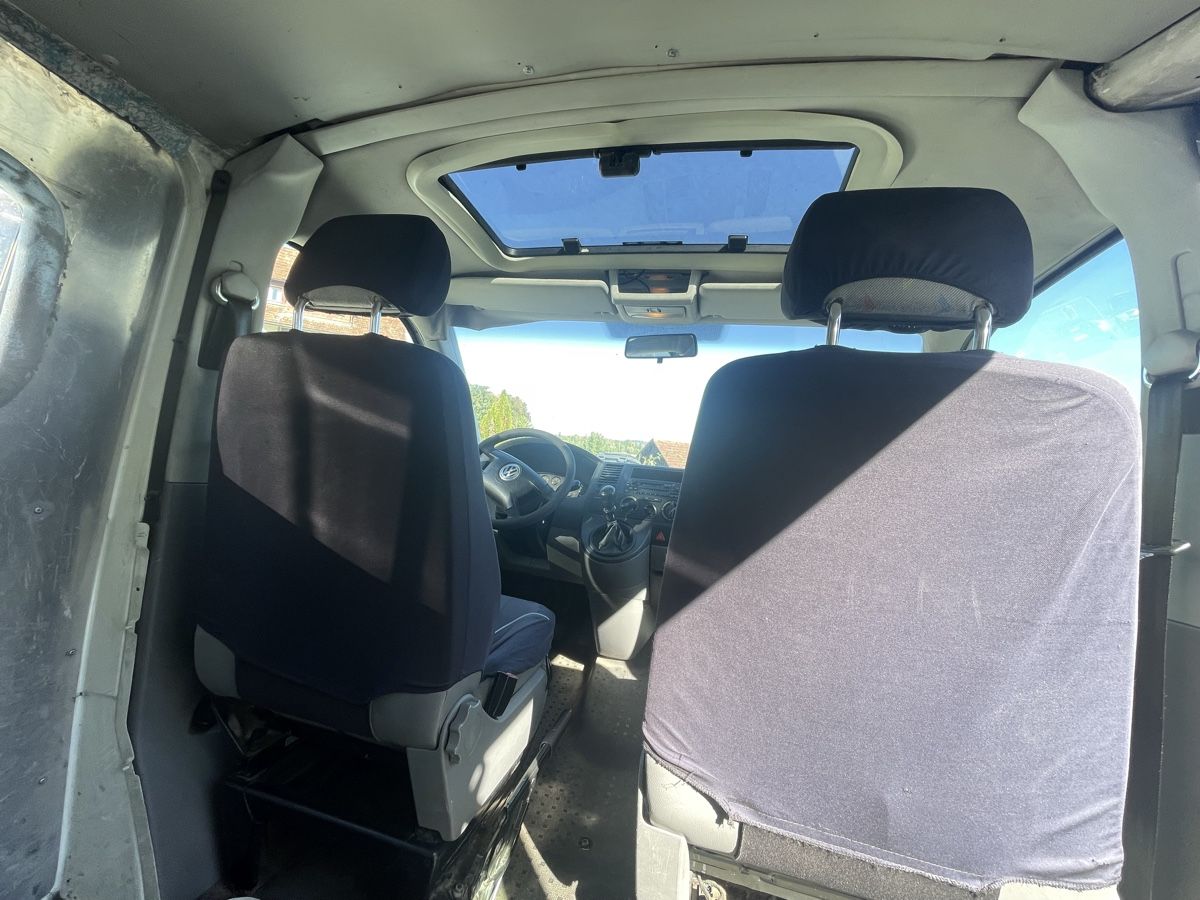 VW Automobili: VW T5 2.5 TDI  4 Motion – Difettoso da Mönchaltorf venduto da Cooltomike 7