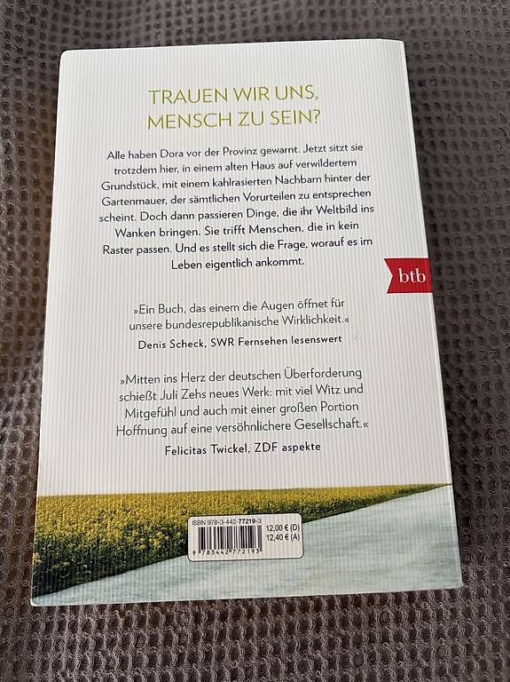 Libri: Buch: Über Menschen Juli Zeh – Usato da Sevelen venduto da mar_gq8k 1
