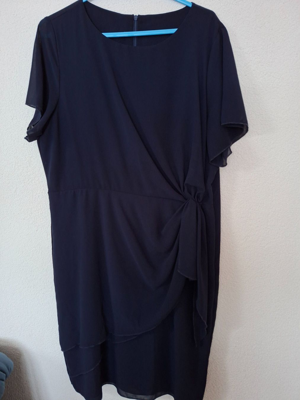 Vestiti: Abendkleid dunkelblau Grösse XL – Usato da Röthenbach i.E. venduto da sinome
